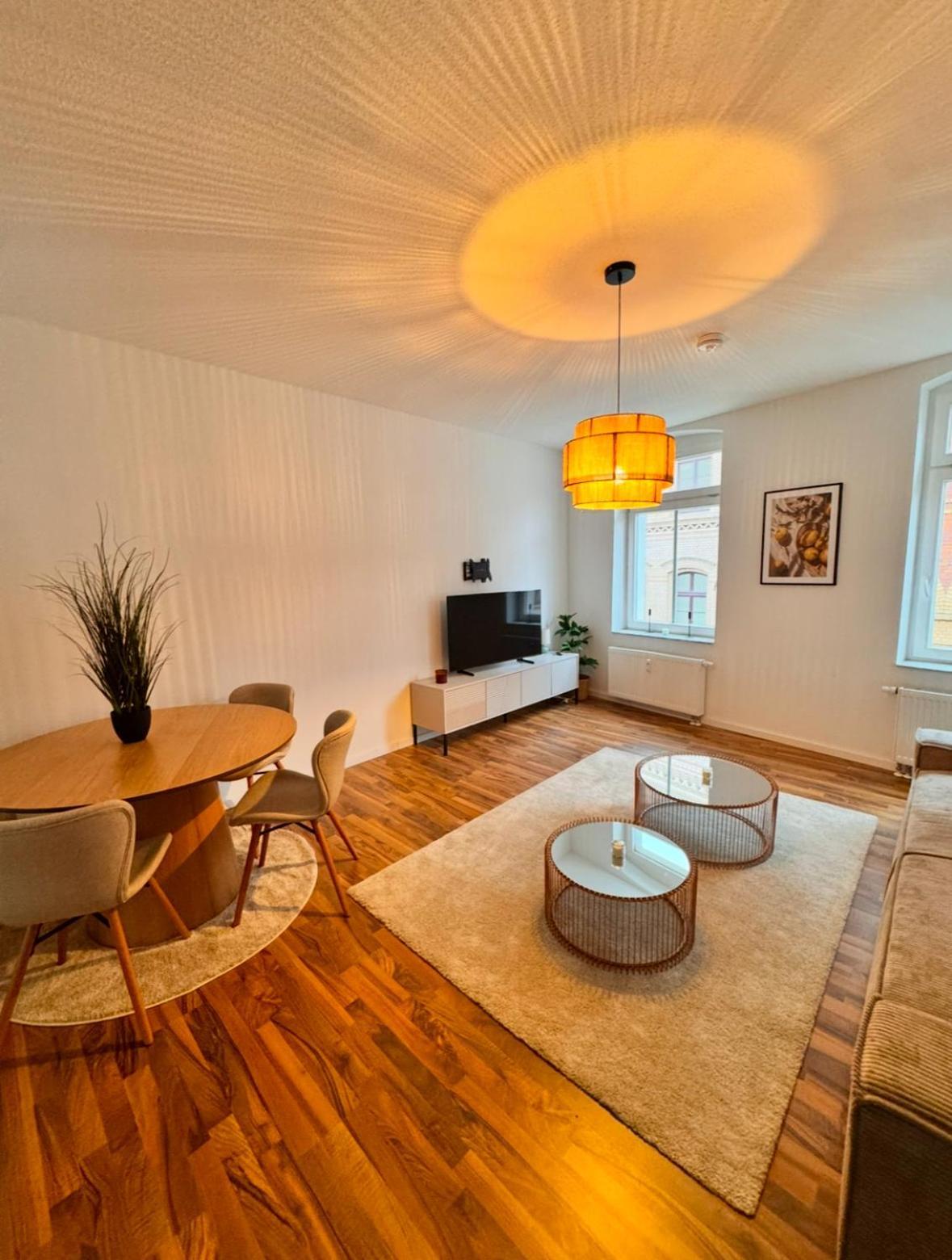 New Apartment In Magdeburg Buckau - Waschmaschine, Smart-Tv, Neues Badezimmer Екстер'єр фото